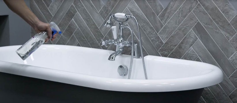 Five Quick and Easy Ways to Unclog Bathtub Drain