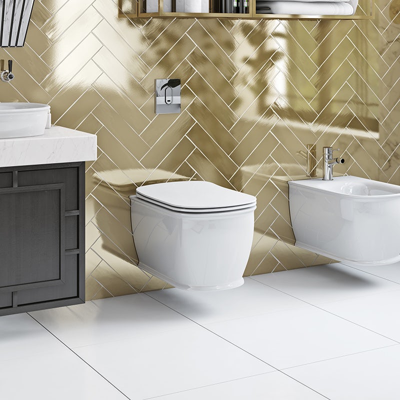 Beaumont wall hung toilet with soft close seat