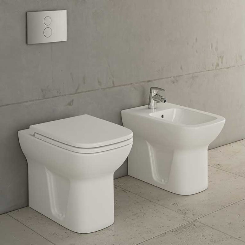 Toilets from the VitrA S20 collection