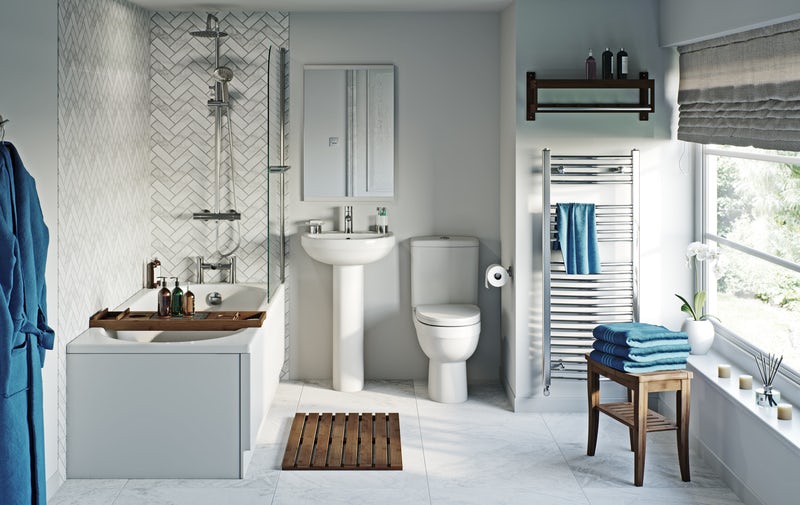 Shower bath bathroom suite for just over £800