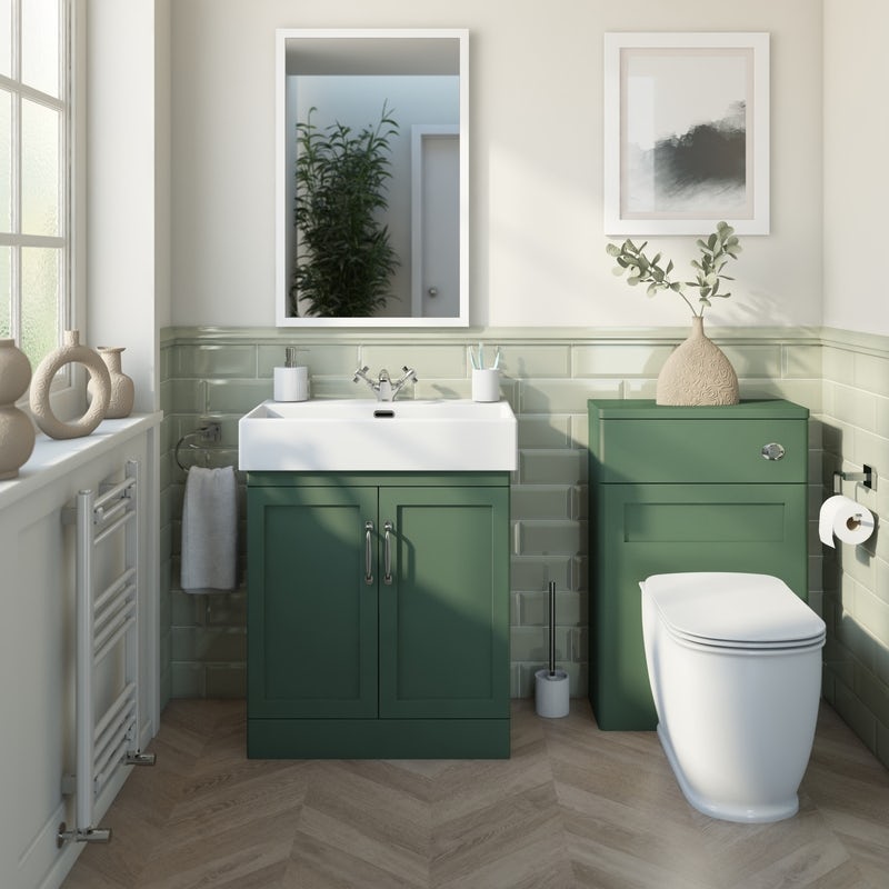 Aylesford traditional bathroom furniture range