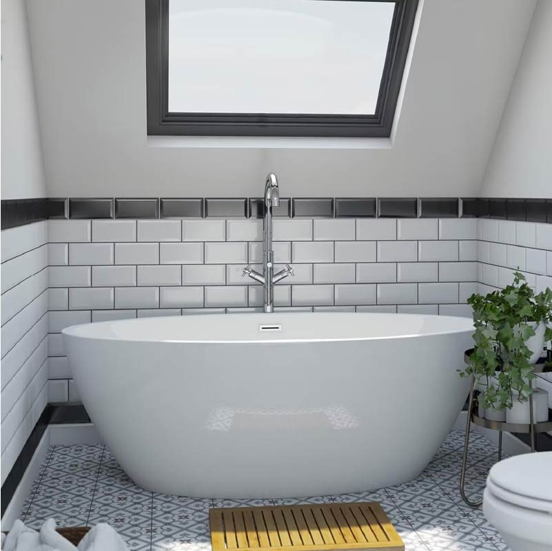 Mode Harrison freestanding contemporary bath 1700 x 770