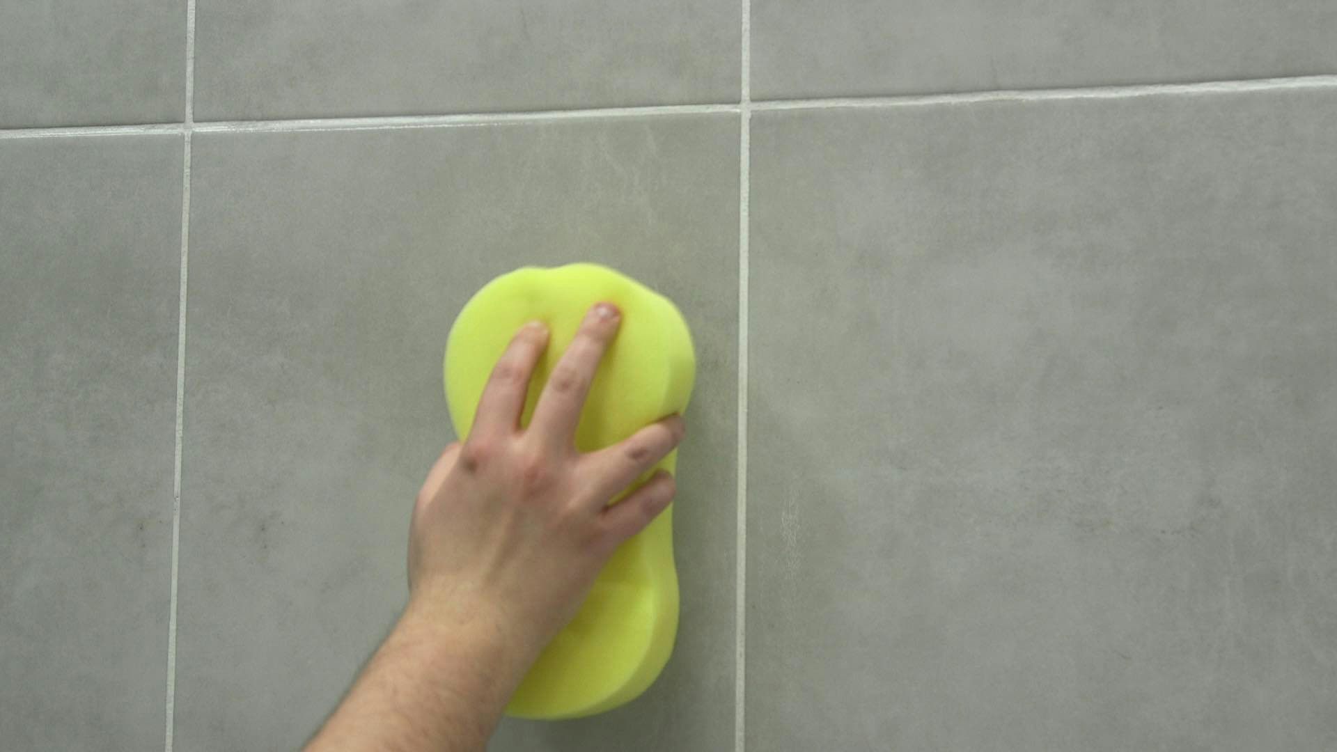 Sponging tiles