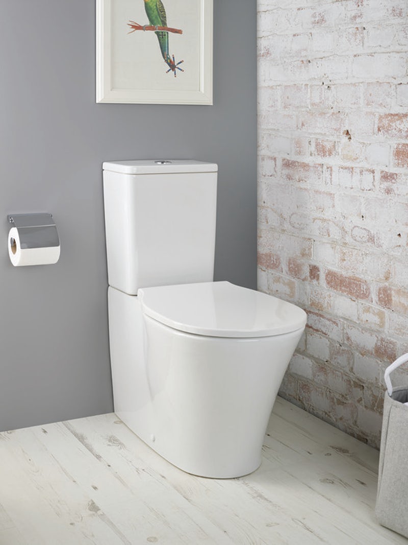 Ideal Standard Concept Air close coupled toilet with soft close toilet seat