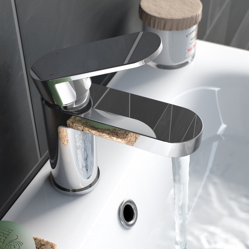 Kirke Curve basin mixer tap with click clack waste and cold start