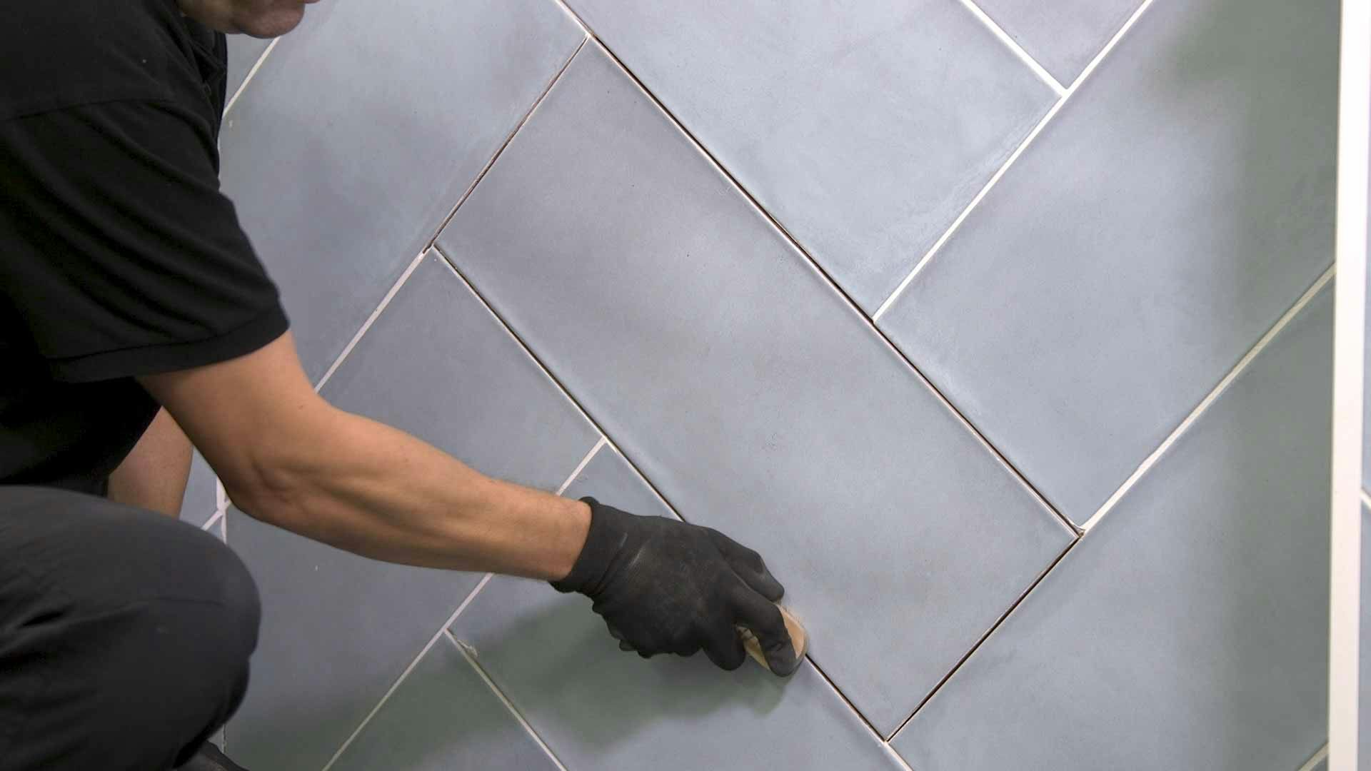 how to remove old grout 3