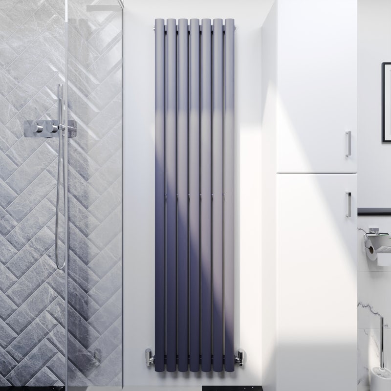 Vertical panel radiator