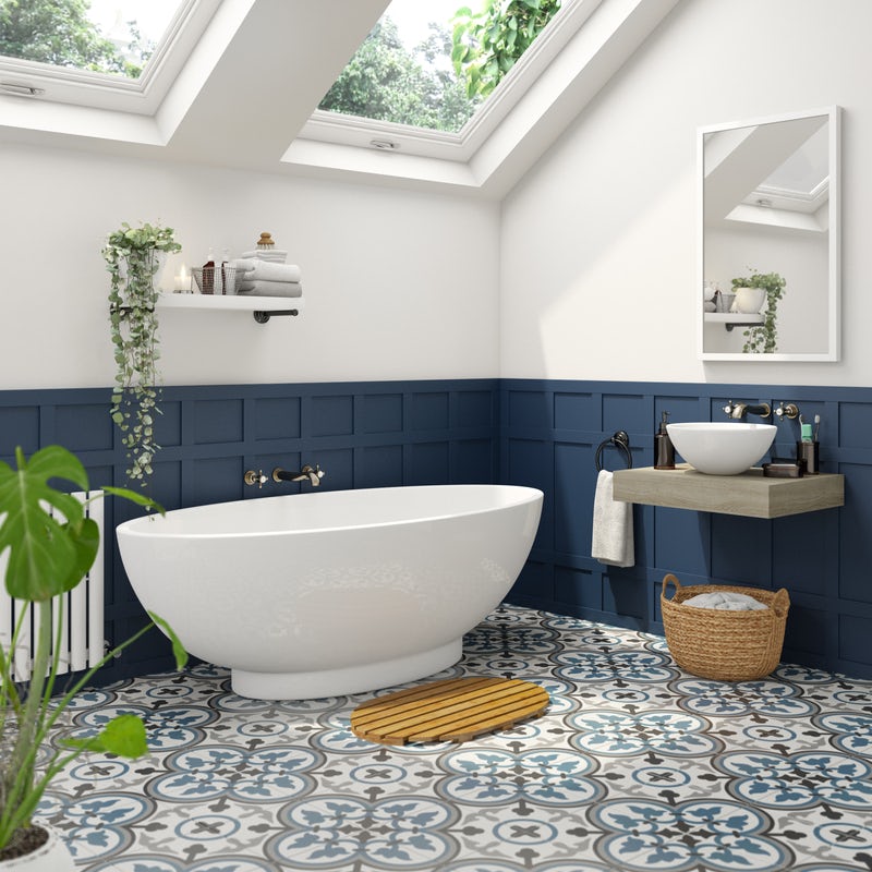 Traditional or Victorian tiles