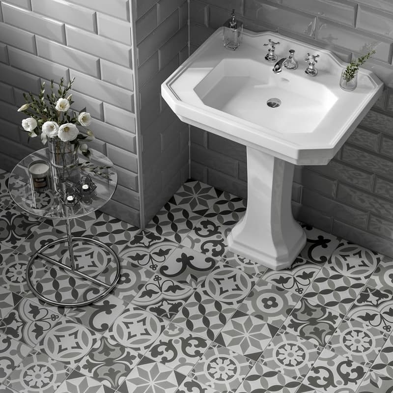 5 Great Bathroom Flooring Ideas For, Vinyl Floor Tiles On Bathroom Wall