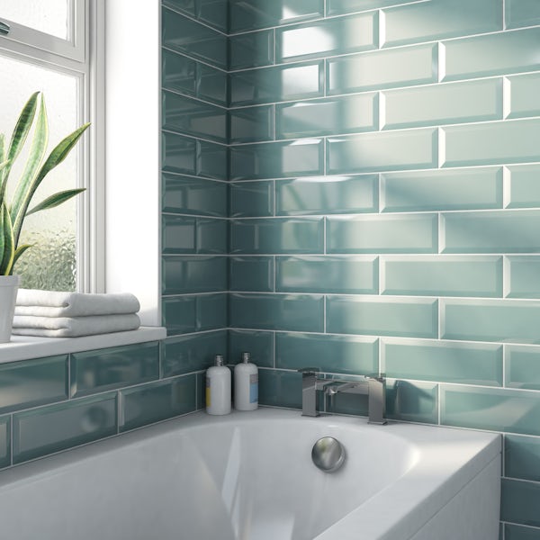 Maxi Metro turquoise bevelled gloss wall tile 100mm x 300mm