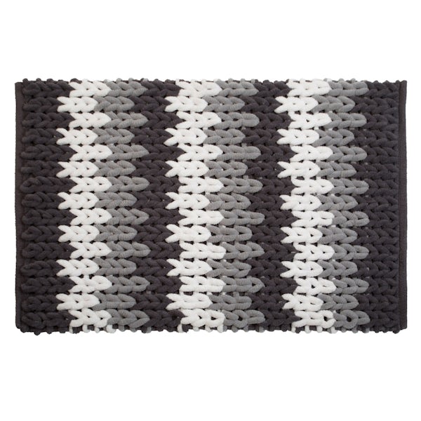 Croydex grey & white patterned bath mat