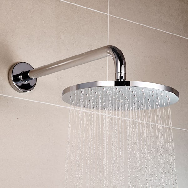 Aqualisa Q concealed digital shower pumped with fixed shower head