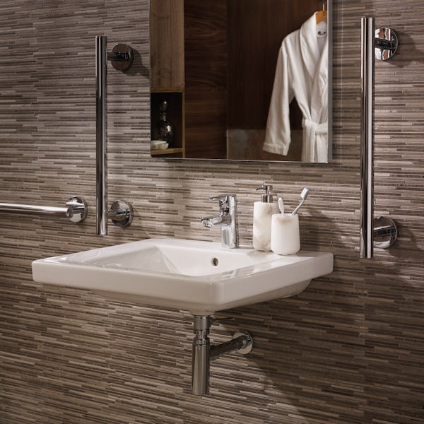 Ideal Standard Concept Freedom complete right handed shower bath suite 1700 x 800