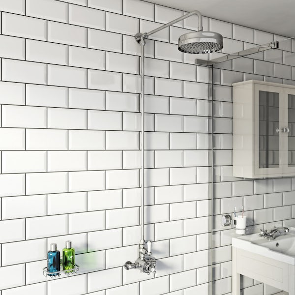 Winchester rain can exposed riser rail shower system