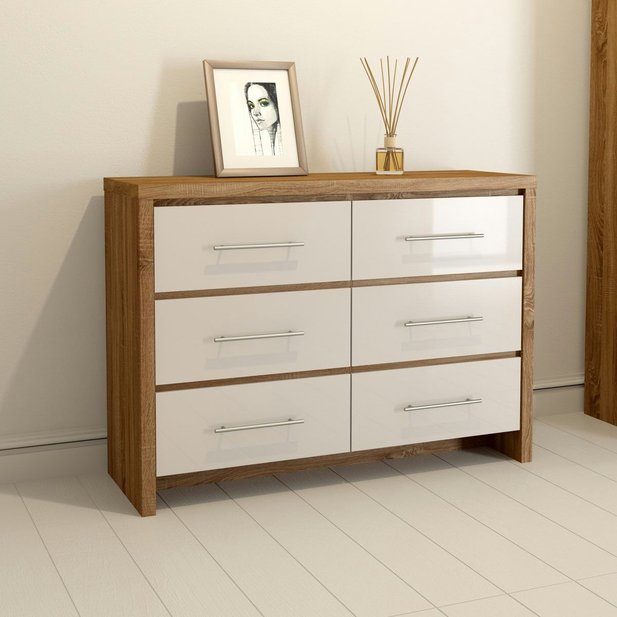 London oak chest on sale of drawers