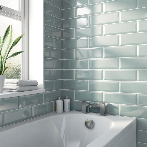 Calcolo Maxi Metro mint bevelled gloss wall tile 100mm x 300mm