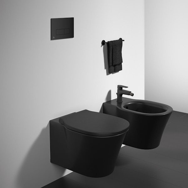 Ideal Standard Prosys 120 depth mechanical cistern with Oleas M2 black dual flush plate