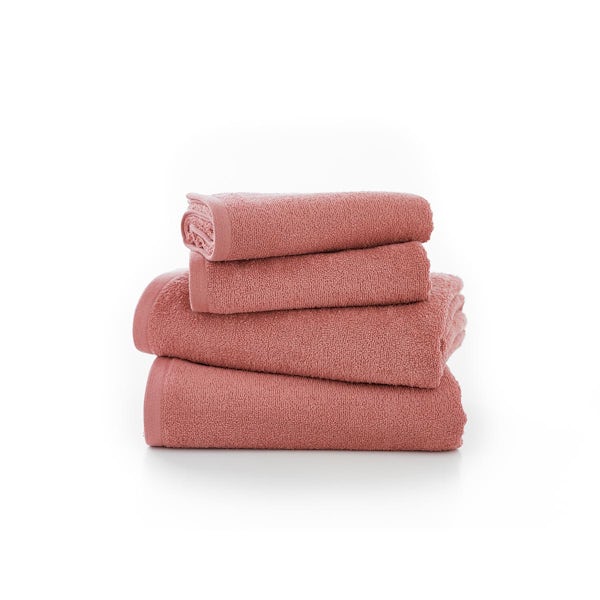 Deyongs Studio XXL 350gsm quick dry towel pack rose
