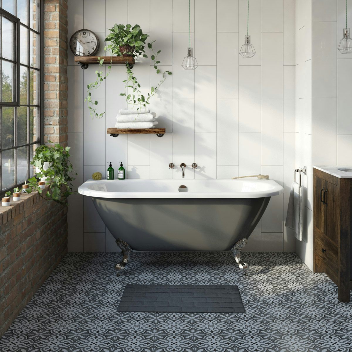 freestanding tub with feet
