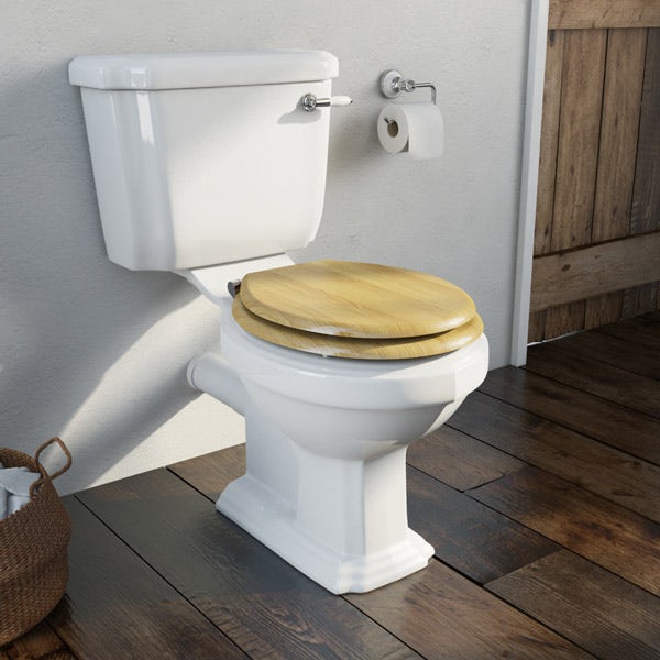 Dulwich close coupled toilet with wooden toilet seat oak effect