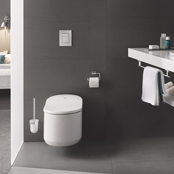 Grohe Rapid SLX set 3 in 1 wall mounting frame with Skate Cosmopolitan flush plate, integrated socket and shower toilet connection