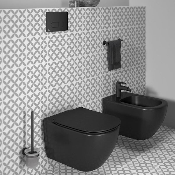 Ideal Standard Prosys 120 depth mechanical cistern with Oleas M1 black dual flush plate