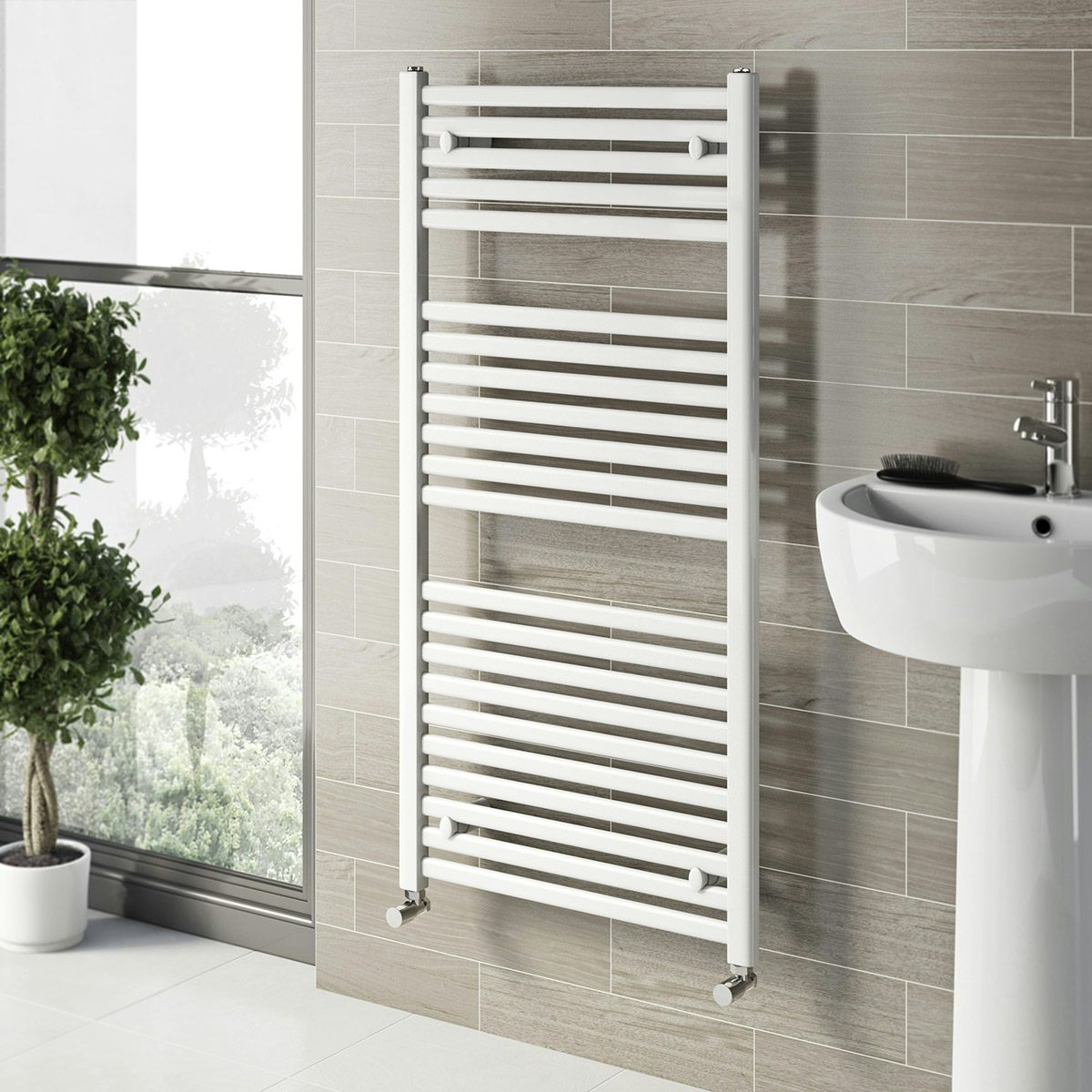 White bathroom 2025 towel rail