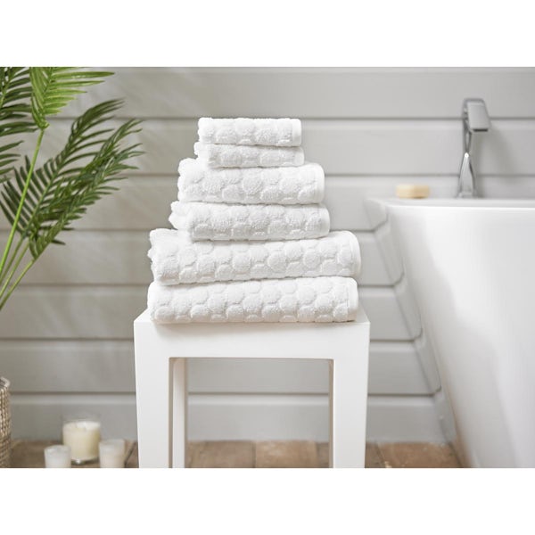 Deyongs Quick Dri Sierra 450gsm quick drying 4 piece towel bale in white