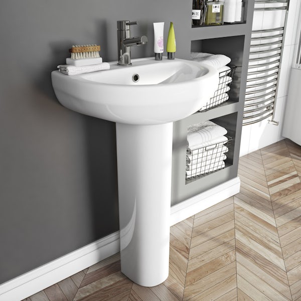 Orchard Wharfe bathroom suite with left handed P shaped shower bath 1675 x 850